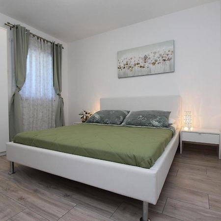 Apartment Casa Miranda ロヴィニ エクステリア 写真